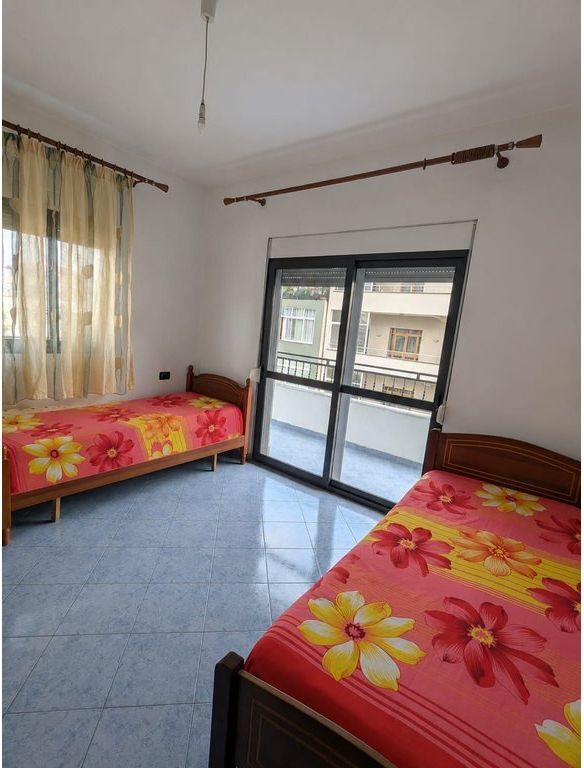 🏡 APPARTAMENTO 2+1 IN AFFITTO AL NUOVO BOULEVARD, TIRANA 550 € /Mese 55.000 Lek /Mese