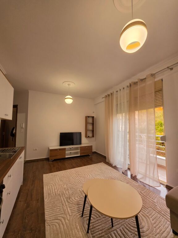 🏡 Appartamento 1+1 in affitto  📍 Vicino al Lago Artificiale, adiacente al Giardino Zoologico
