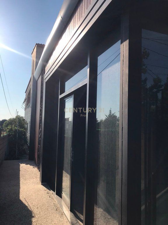 CAPANNONE / UNITÀ COMMERCIALE IN AFFITTO – VICINO A QTU, TIRANA VIA LURA