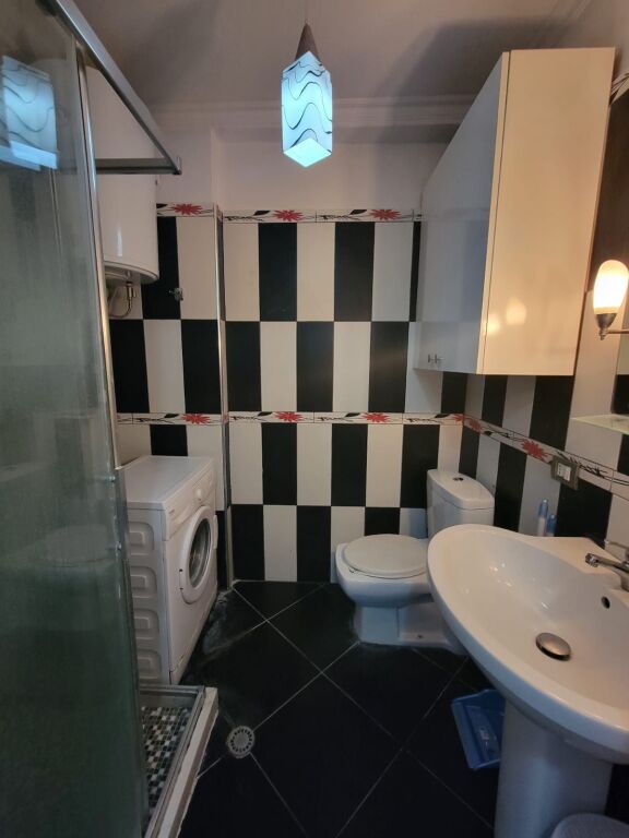 Qera | Garsoniere Pallat | Oslo Astir | 420 €/muaj