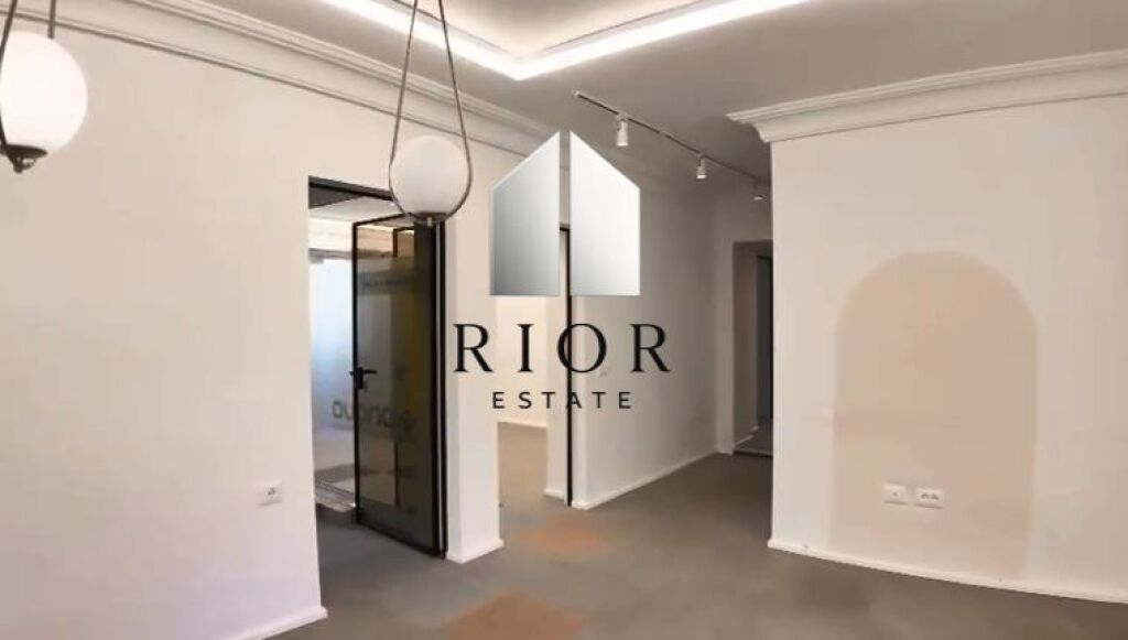 Qera | Ambjent Biznesi | Zogu I zi | 1350 €/Muaj