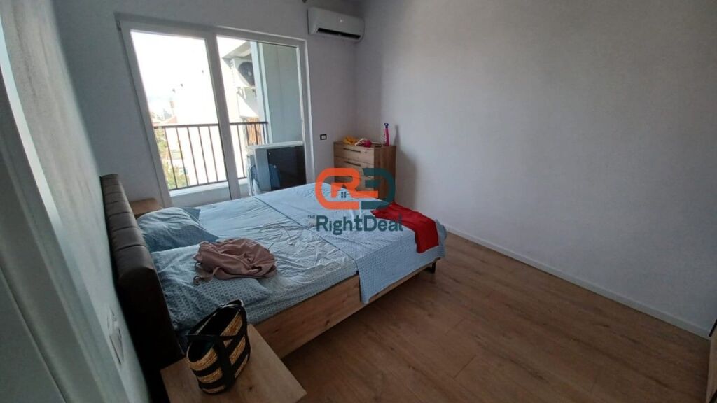 Tek Siri Kodra, Jepet Me Qira Super Apartament 2+1, Me Planimetri Te Rregullt Dhe Mobilim Bashkekohor!!!