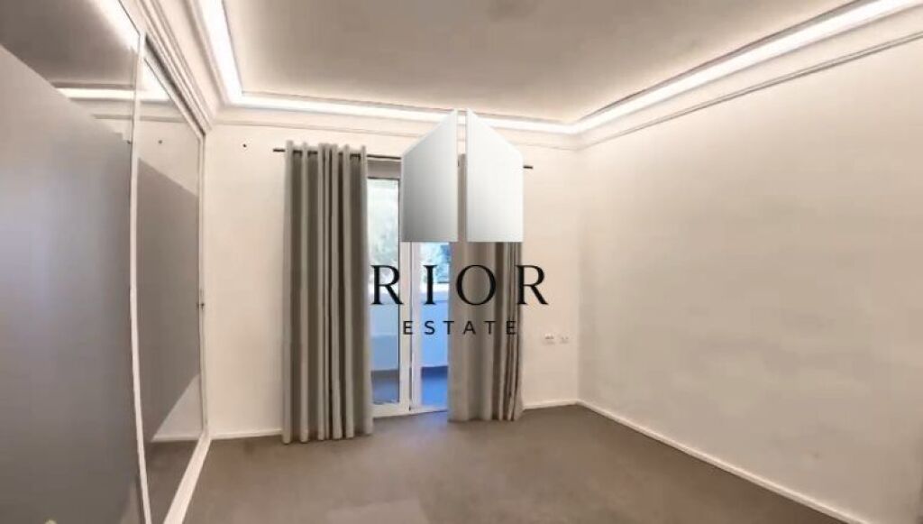 Qera | Ambjent Biznesi | Zogu I zi | 1350 €/Muaj