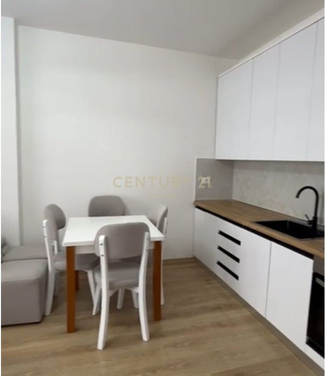 Apartament 1+1 Me Qira në Bulevardi i Ri, Tiranë - 600€!