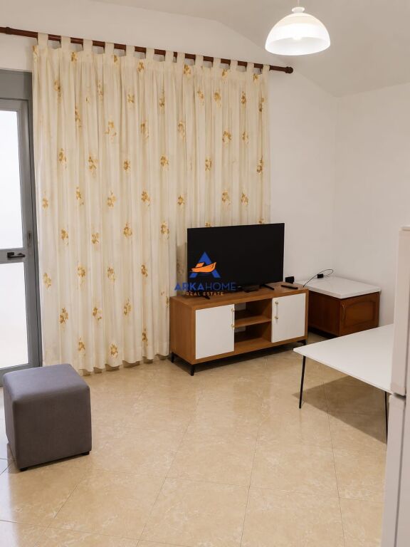 APPARTAMENTO IN AFFITTO AL 3° PIANO DI UNA VILLA IN "5 MAGGIO (VICINO AL CONCORD CENTER)" 50000 LEKE