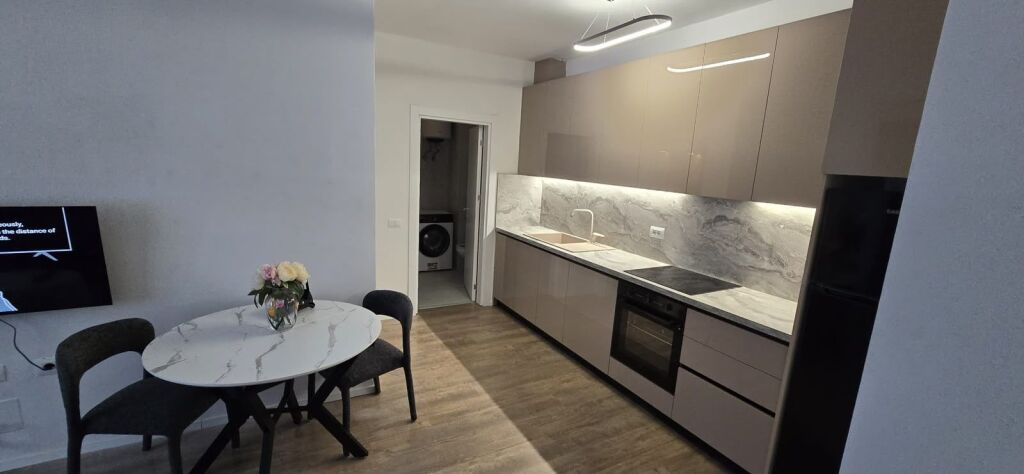 Apartament 1+1 I sapo mobiluar te Dritan Hoxha