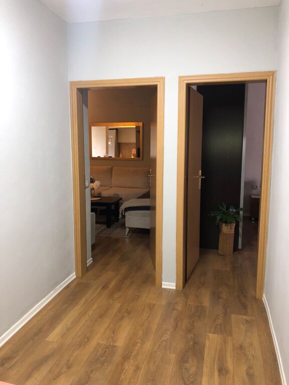 Apartament 1+1 me qira tek Shkolla e Baletit