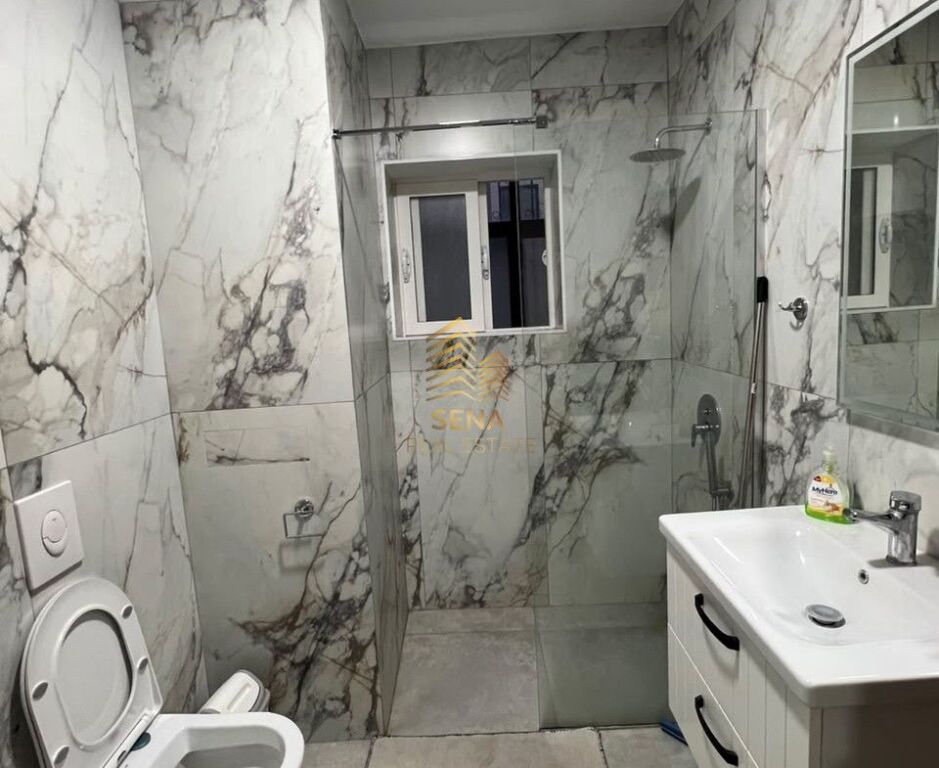 Qira, Apartament 2+1+Blk, Laprake, 60.000 Leke/muaj