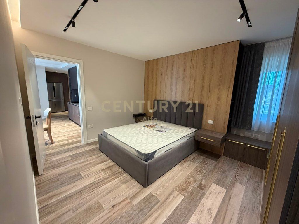 Premium Apartment 2+1+2 with brand new furniture for rent in the heart of Tirana – Donika Center