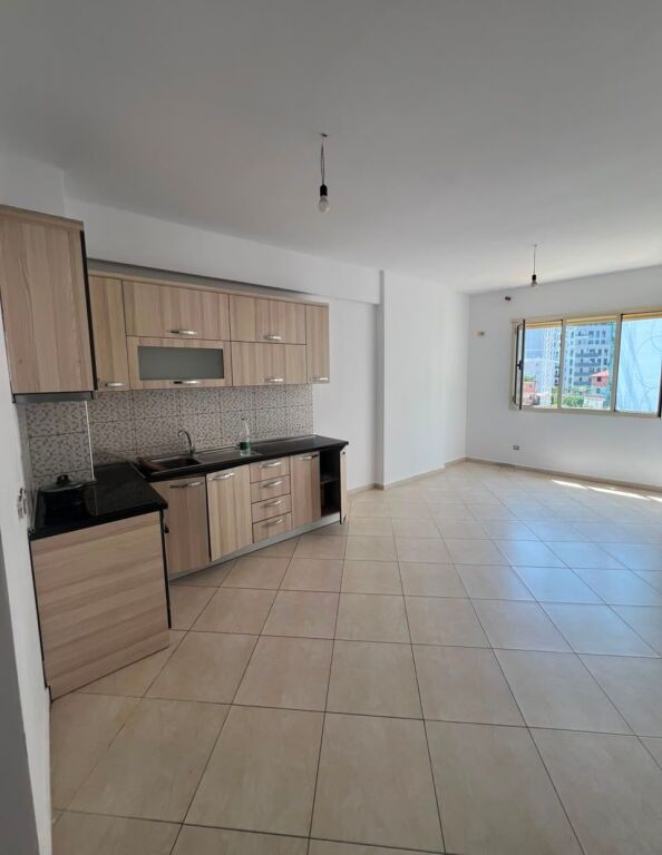 APARTMENT FOR RENT 2+1 EMPTY AT ROSINI LOUNGE