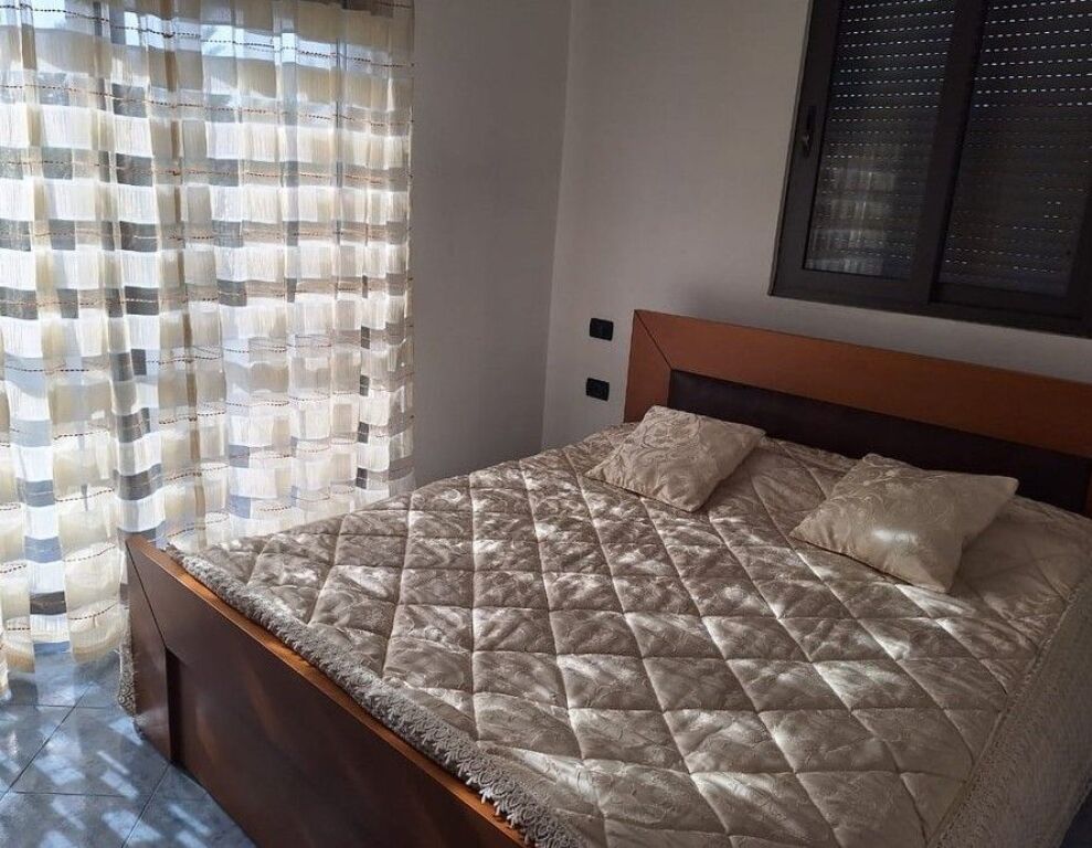 🏡 APARTAMENT 2+1 ME QIRA TE BULEVARDI I RI, TIRANE