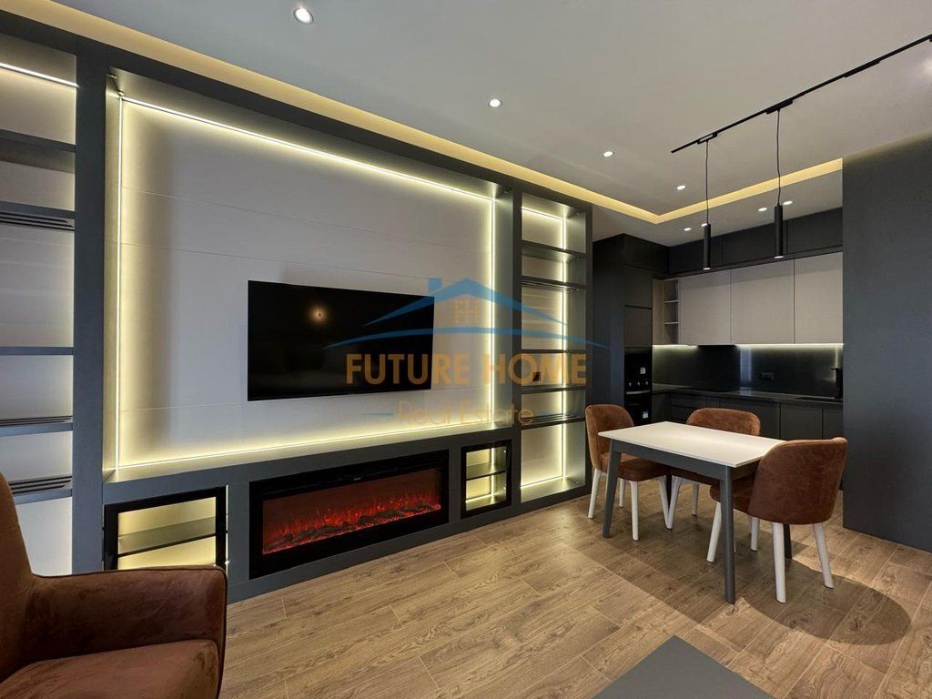 Jepet apartament modern te kompleksi Delijorgji
