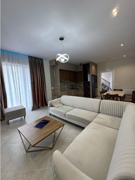 For rent, 2-storey villa, TEG