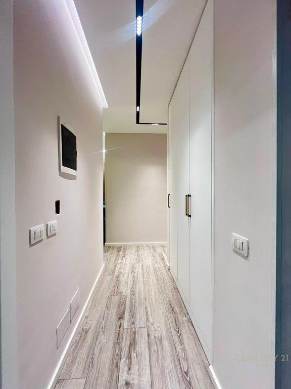 2+1 apartment with parking space for rent, Ish-Parku, Ndre Mjeda Street
