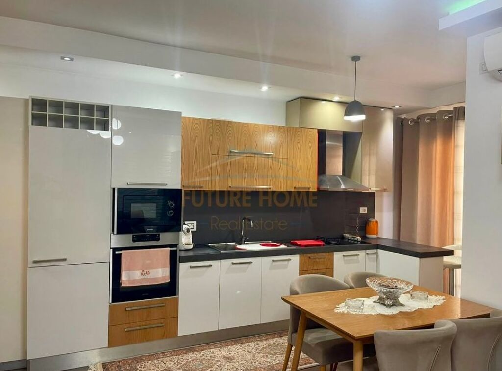 Qera, Apartament 2+1 + Parkim,  Yzberisht, Tirane