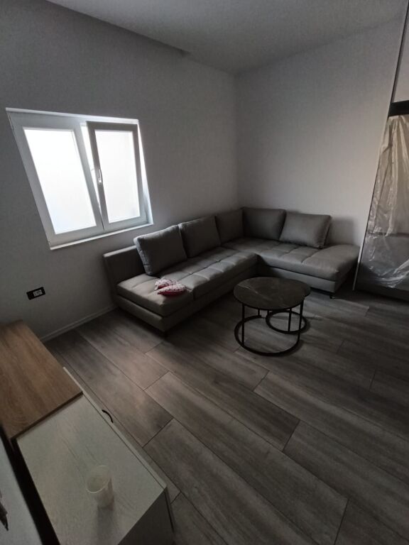 Qera | Vilë 2 + 1 | Kodra E Priftit | 550 €/muaj