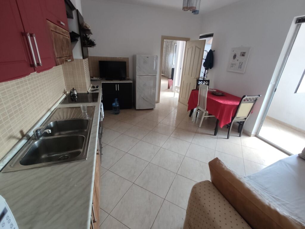 Apartment 2+1+2 for rent on Fortuzi Street near the Ministry of Justice