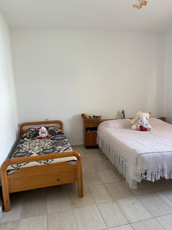 Affitto | Shtëpi private 2 + 1 | Porcelan | 450 €/mese