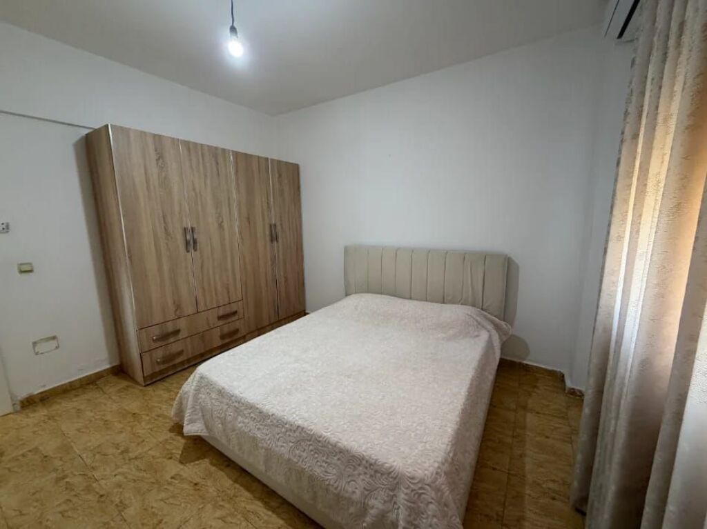 Affittasi Appartamento 2+1+1 con Balcone