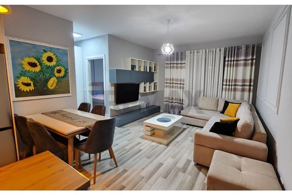 Apartment 1+1 for rent at Rruga e Dibres