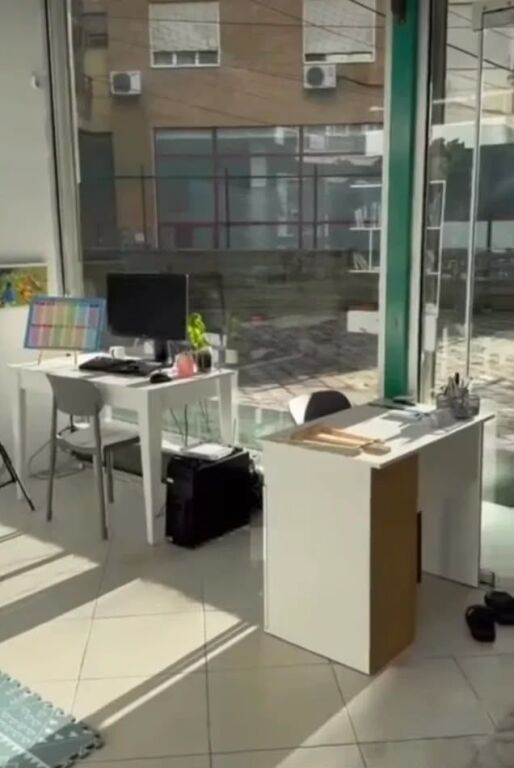 UFFICIO IN AFFITTO, ALI DEMI