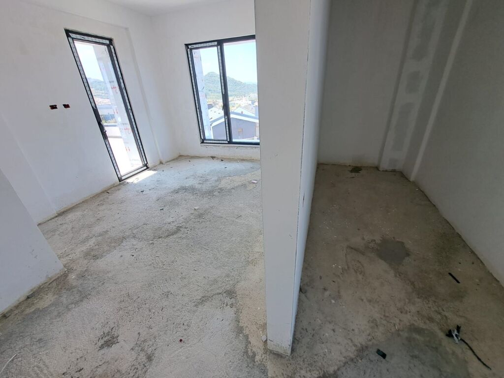 Triplex for Sale, Piccadilly Residence, near TEG