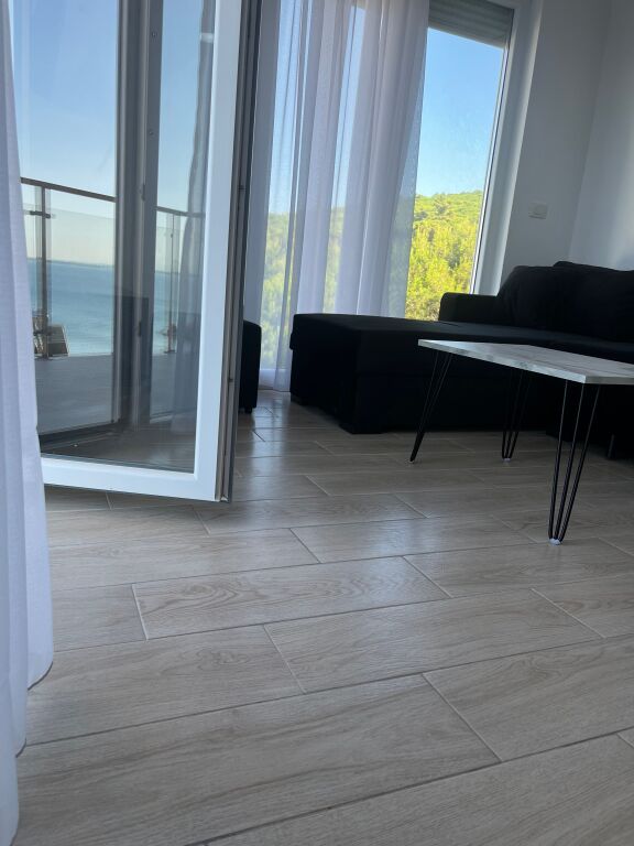 Apartament me qera te rana hedhun