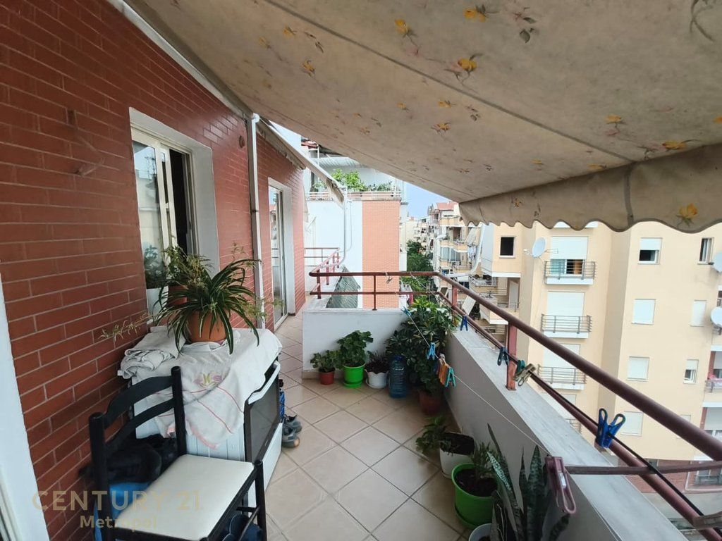 Apartament 2+1 per shitje prane Kodres se Diellit