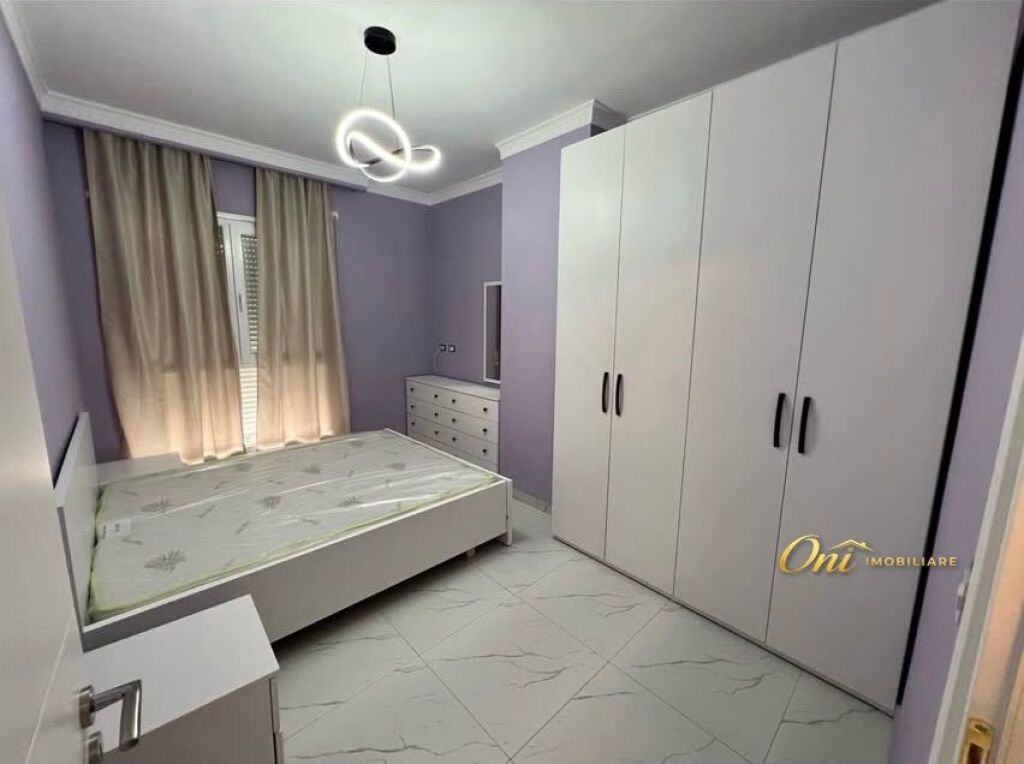SHITET APARTAMENT 1+1, RRUGA 5 MAJI