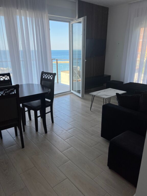 Apartament me qera te rana hedhun