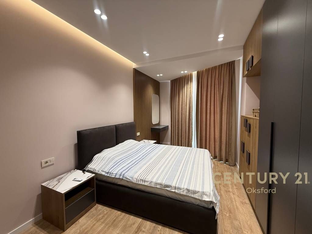 Affittiamo appartamento 1+1, a Zogu I Zi! OKS146693