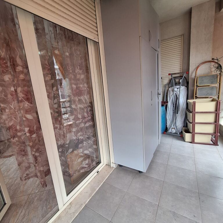 Affittasi appartamento 2+1 presso St Trenit, via Karl Gega