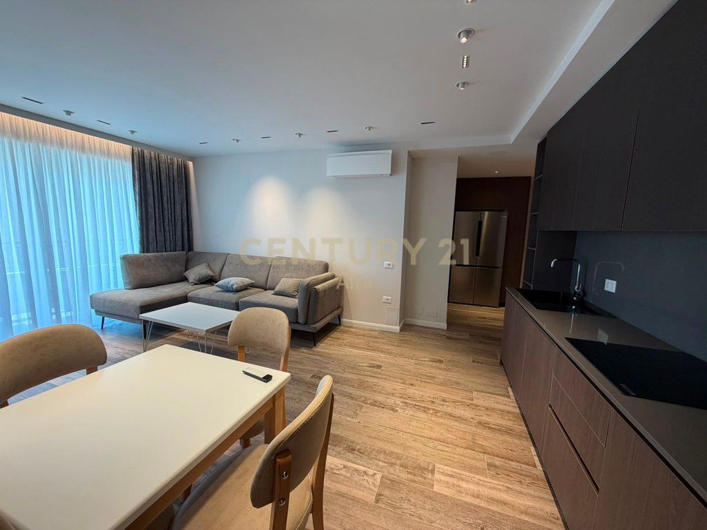Apartament Premium 2+1+2 me Mobilim Brand New + Parkim në Donika Center 1,400 € /Muaj