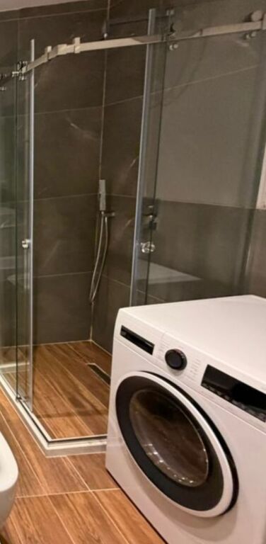 Jepet me qera Apartament Premium 2+1+2 me mobilje dhe parkim të ri