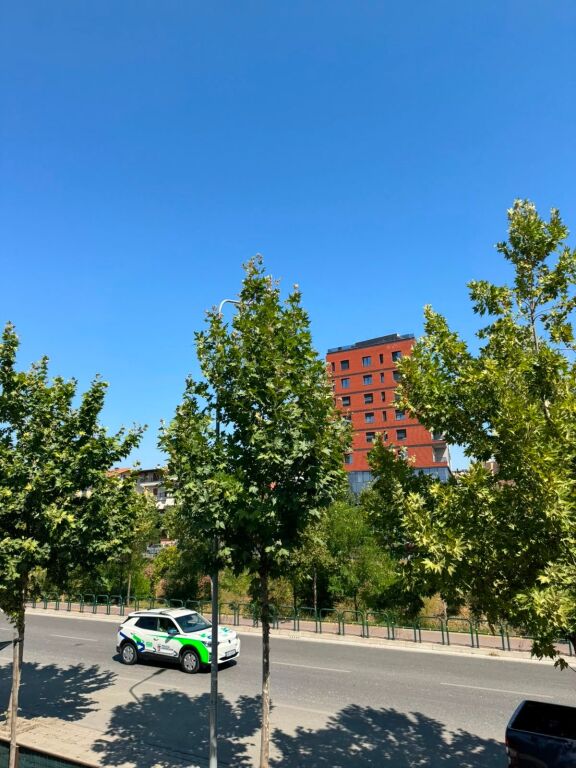 1+1,kat vile,spitali continental ali dem,400 mije leke