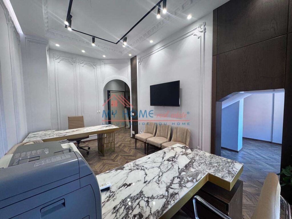 Office for rent in Yzberisht in Tirana
