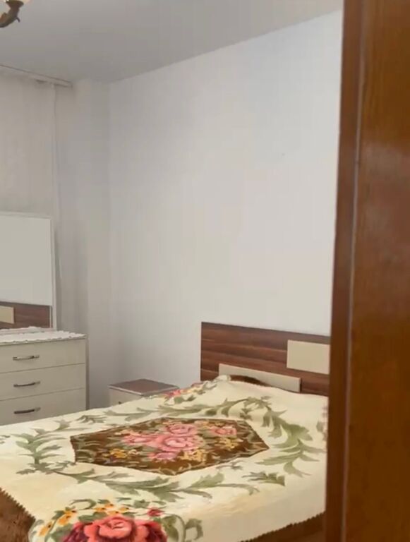 Jepet me qera Apartament 3+1 ne Don Bosko