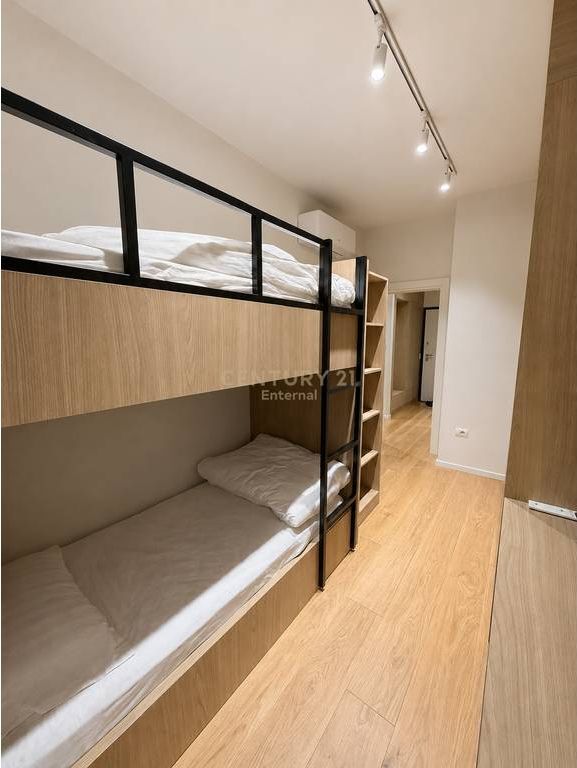 Rruga E Kosovareve - Jepet Me Qera 2+1+ Lavanderi Luxury I Investuar Me Detaje