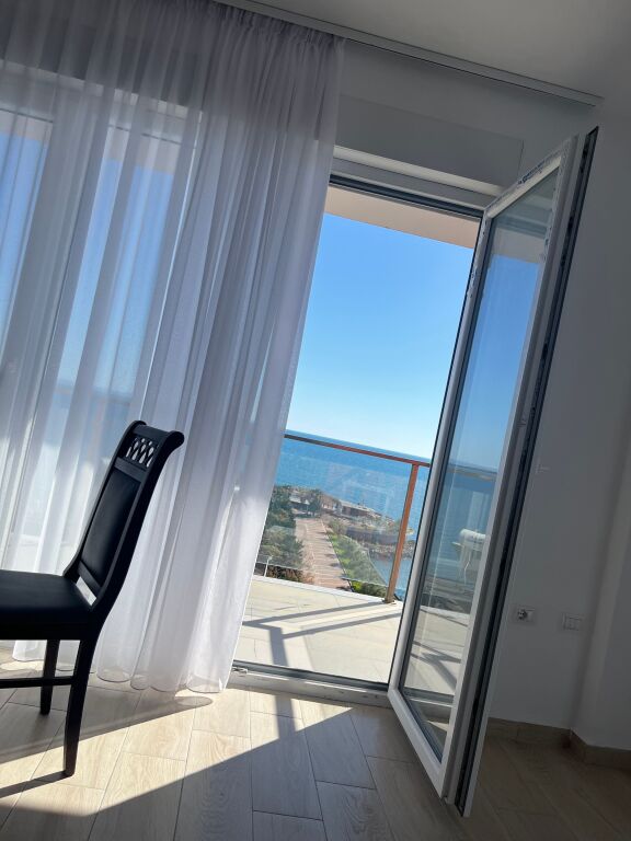 Apartament me qera te rana hedhun
