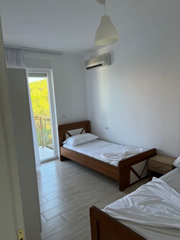 Apartament me qera te rana hedhun