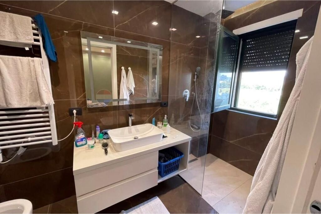 Super Appartamento 2+1+2 + Parcheggio in vendita a Green City
