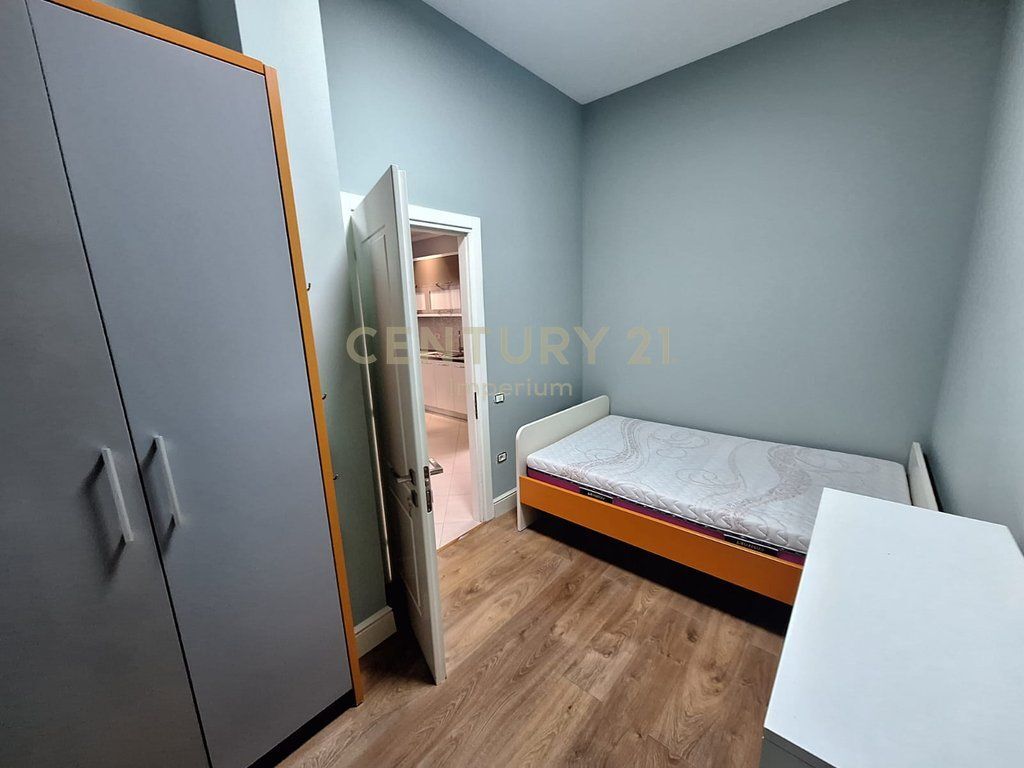 Appartamento 2+1 in affitto a Shkoze! Piano terra di una villa