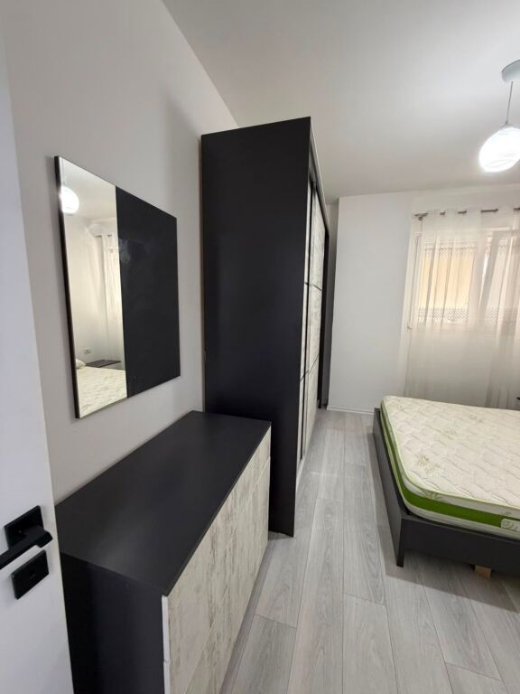 Qera | Apartament 1 + 1 | Rruga 5 Maji | 450 €/muaj
