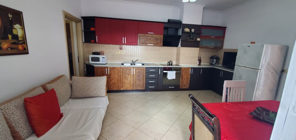 Appartamento 2+1, Via Fortuzi!