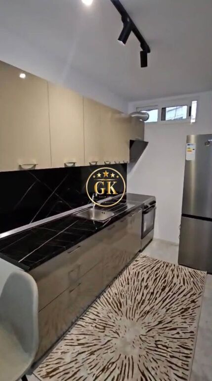 Affitto 1+1 con 1 balcone 📍Stazione dei treni di Durazzo * 450 € netto✅