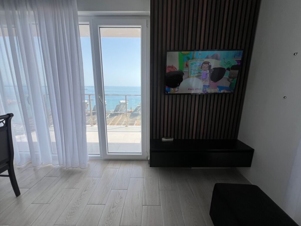 Apartament me qera te rana hedhun