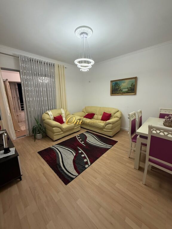 SHITET APARTAMENT 2+1, FRESK