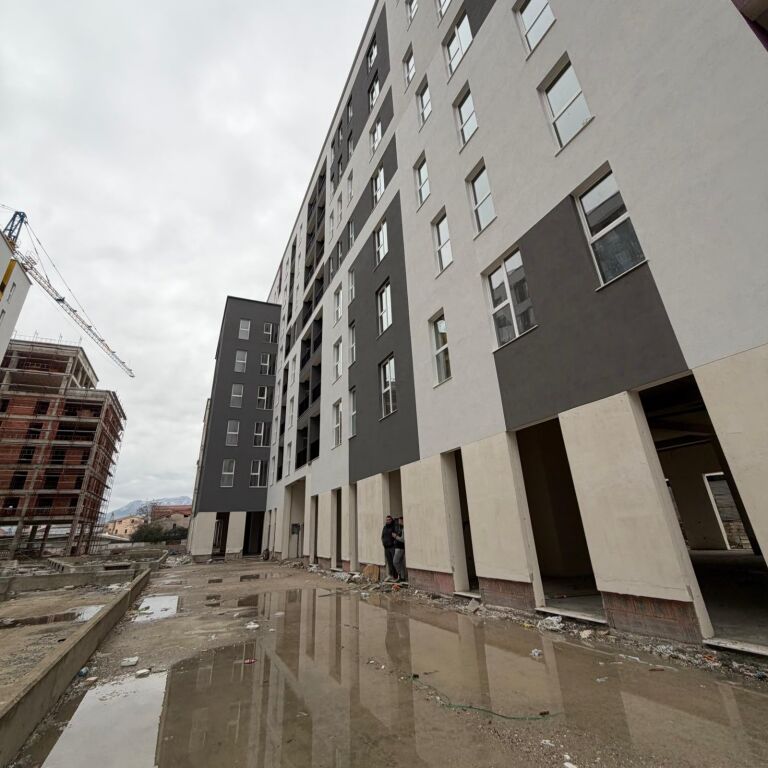 🏡 OKAZION! Shitet Apartament 2+1+2