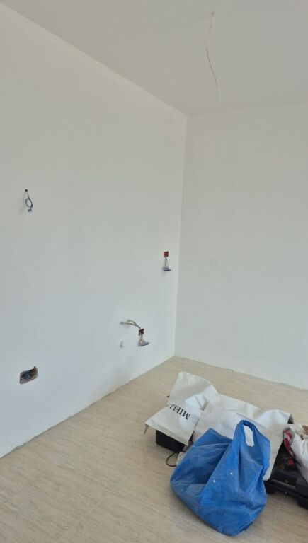 Apartament 1+1 per shitje prane Bulevardit Zogu i I.