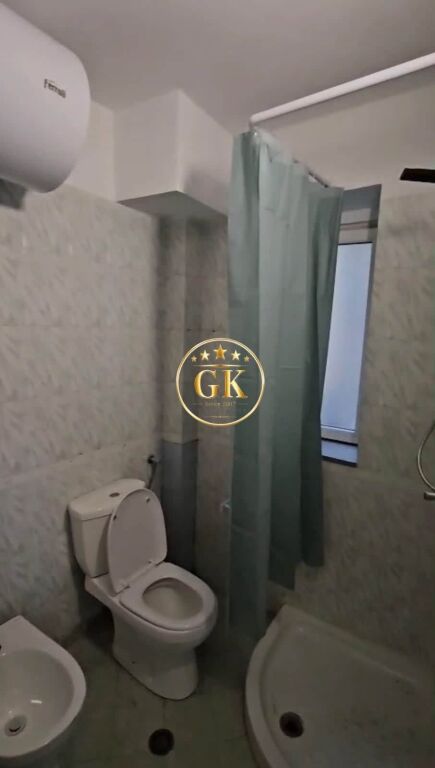 Affitto 1+1 con 1 balcone 📍Stazione dei treni di Durazzo * 450 € netto✅